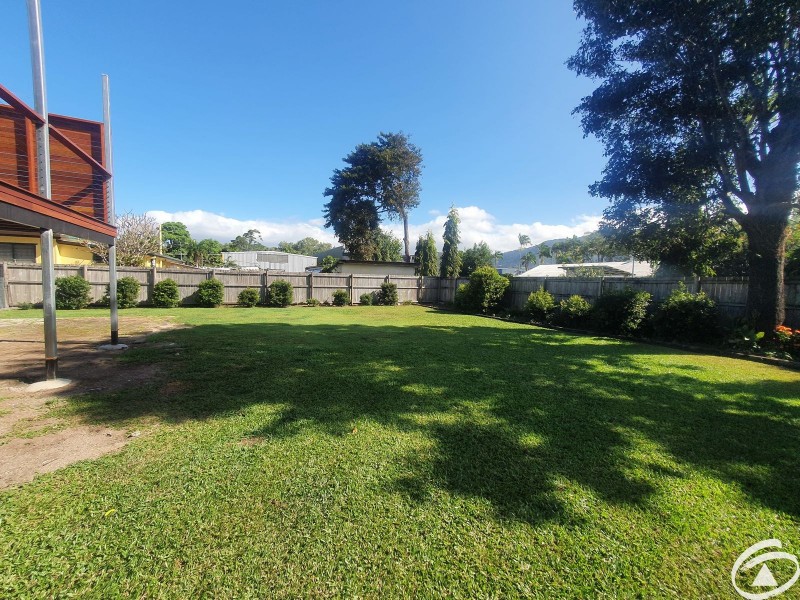 7 Hill Street, Manunda QLD 4870