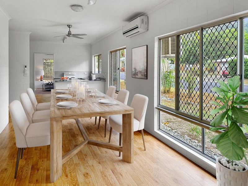 2 Mein Close, Brinsmead QLD 4870