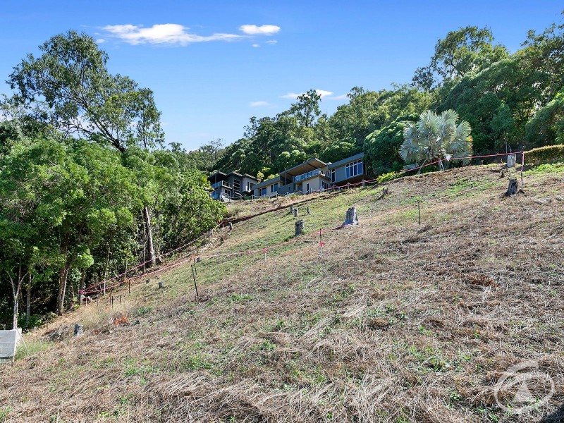 12 Seascape Close, Palm Cove QLD 4879