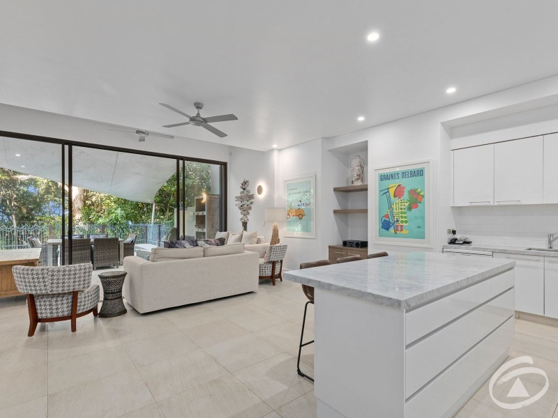 107-108/5 Triton Street, Palm Cove QLD 4879