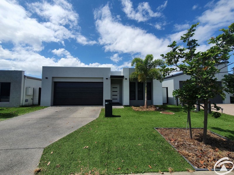 18 Edge Court, Manoora QLD 4870