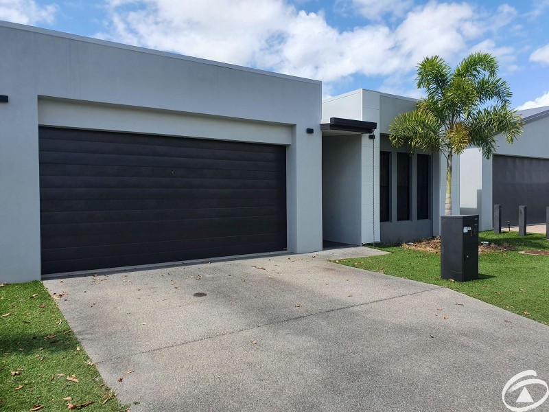 18 Edge Court, Manoora QLD 4870