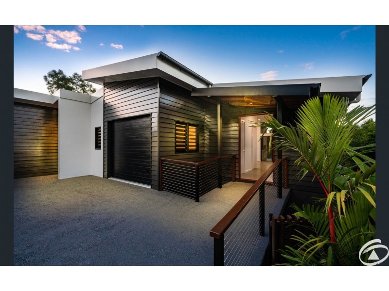 6B Diamond Close, Stratford QLD 4870