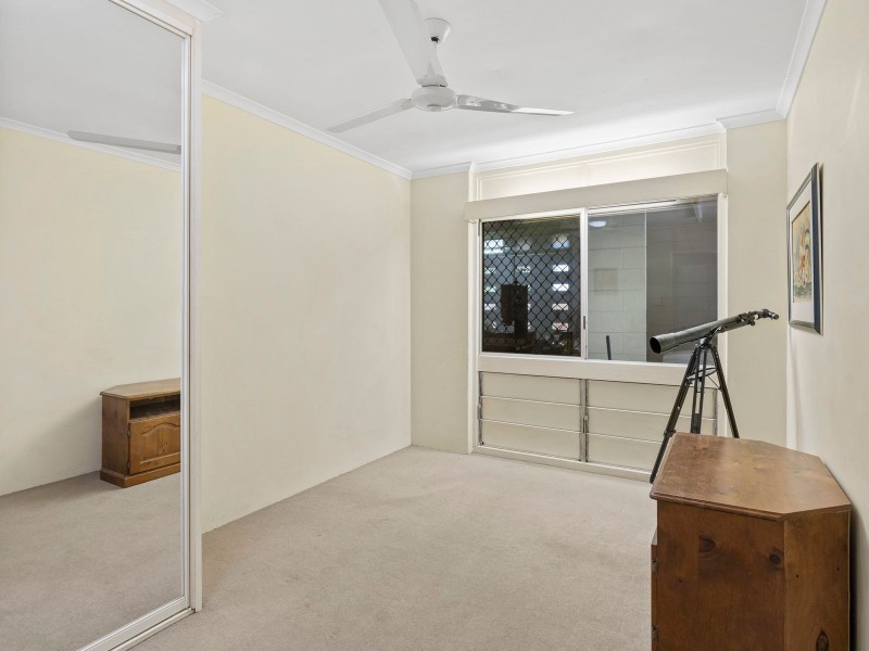 161-163 McManus Street, Whitfield QLD 4870