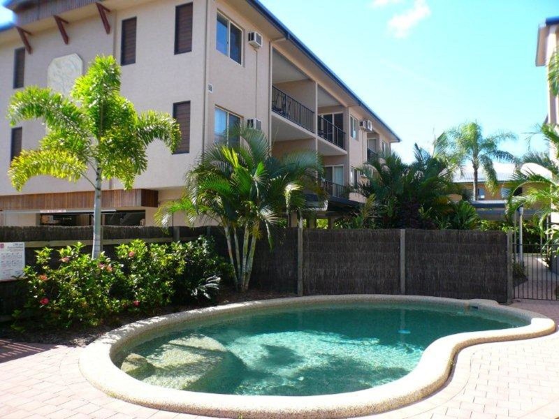 301/4 Grantala Street, Manoora QLD 4870