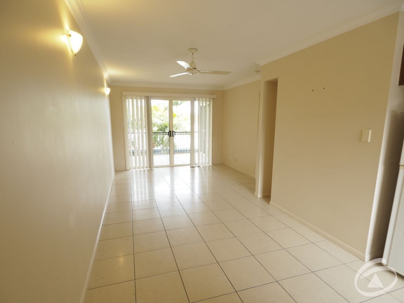301/4 Grantala Street, Manoora QLD 4870