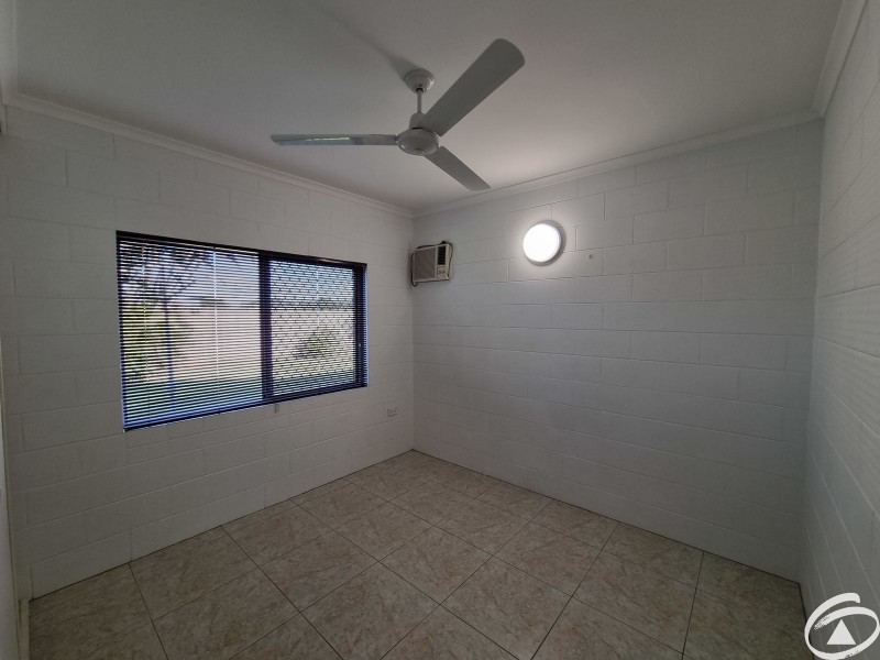 2 Tracey Close, Woree QLD 4868