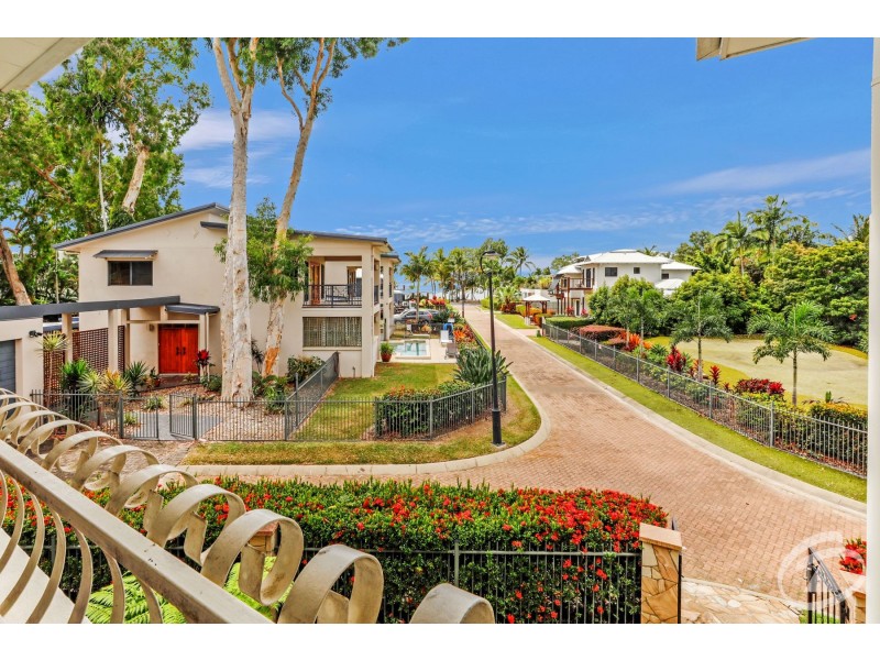5/61-67 Arlington Esplanade, Clifton Beach QLD 4879