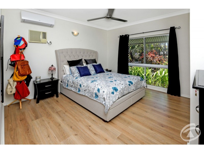 19 Dolphin Close, Kewarra Beach QLD 4879