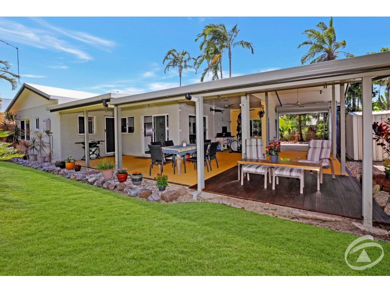 19 Dolphin Close, Kewarra Beach QLD 4879