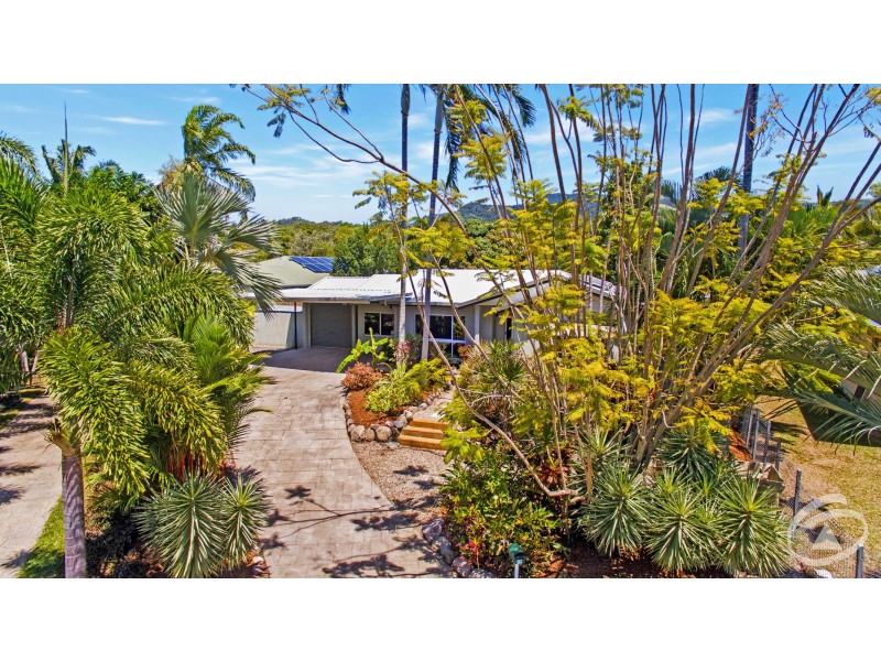 19 Dolphin Close, Kewarra Beach QLD 4879