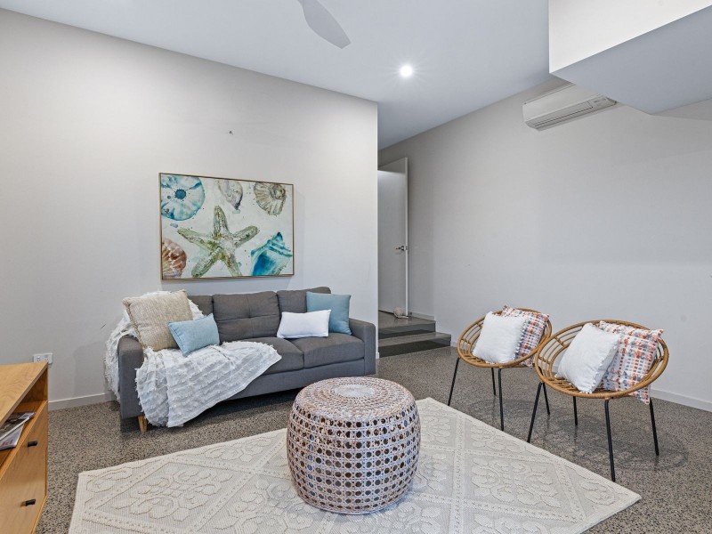 28/9 Savaii Close, Palm Cove QLD 4879