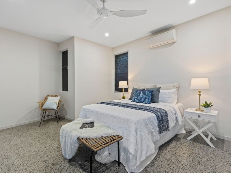 28/9 Savaii Close, Palm Cove QLD 4879