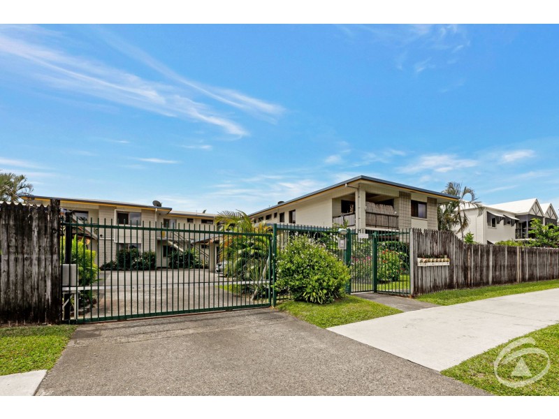 8/18 Jensen Street, Manoora QLD 4870