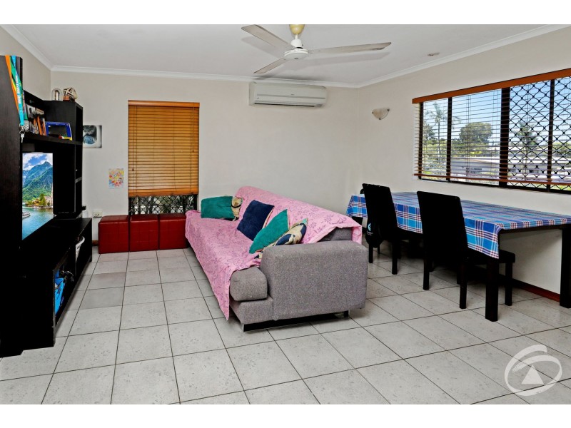 8/18 Jensen Street, Manoora QLD 4870