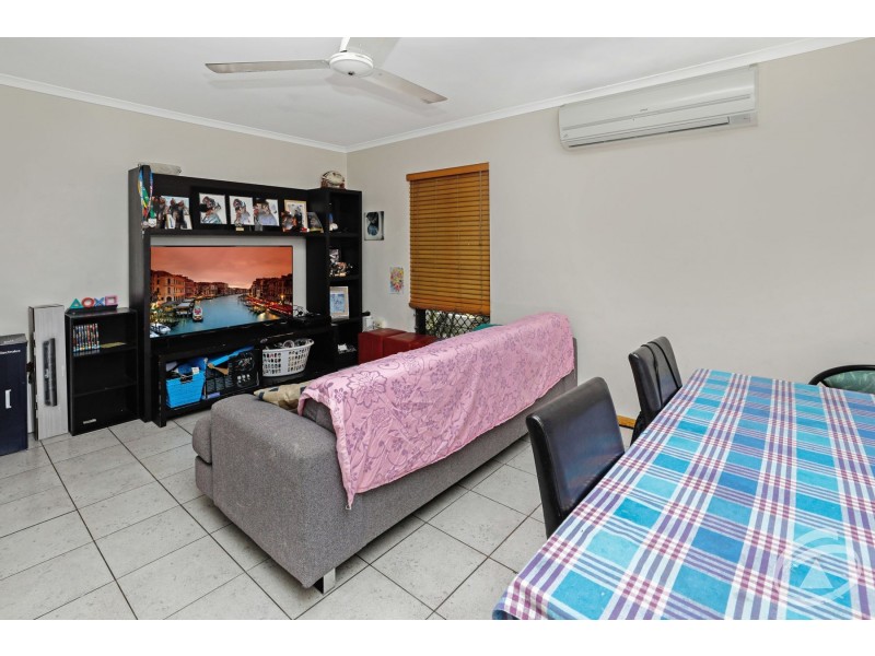 8/18 Jensen Street, Manoora QLD 4870