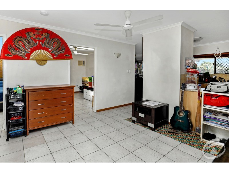 8/18 Jensen Street, Manoora QLD 4870