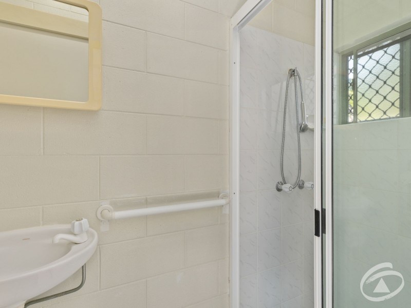 7 Sycamore Close, Redlynch QLD 4870