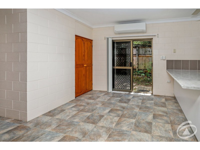 21 Leon Close, Brinsmead QLD 4870