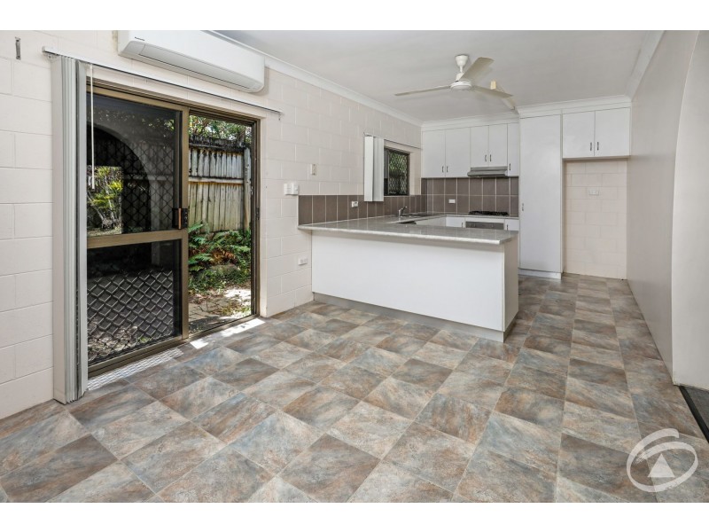 21 Leon Close, Brinsmead QLD 4870