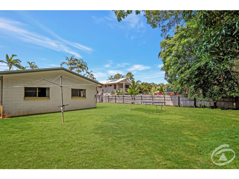 21 Leon Close, Brinsmead QLD 4870