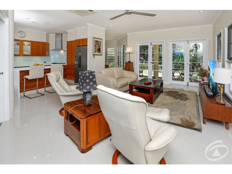 13 Green Avenue, Kewarra Beach QLD 4879