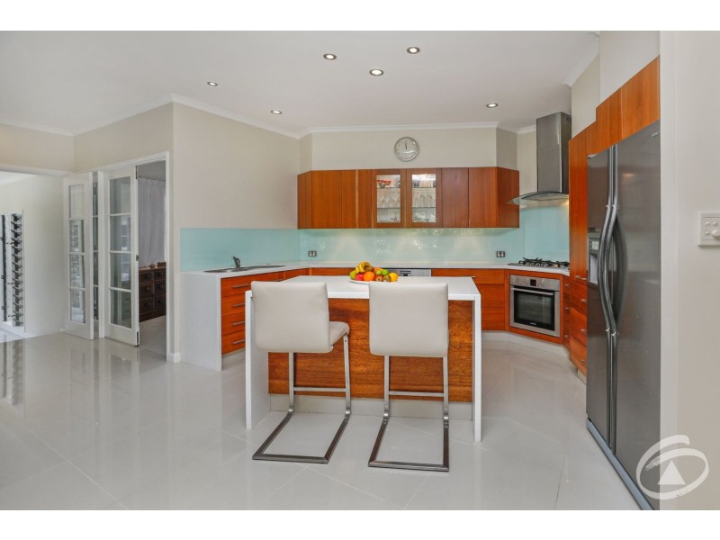 13 Green Avenue, Kewarra Beach QLD 4879
