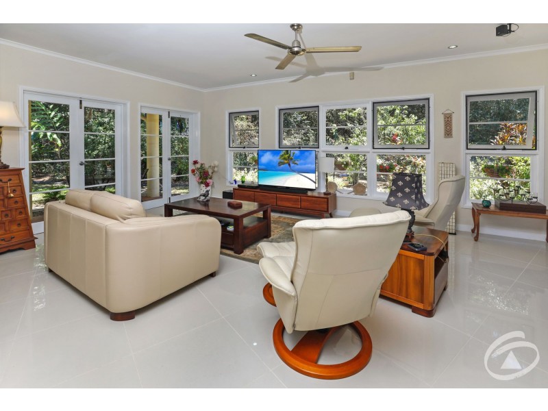 13 Green Avenue, Kewarra Beach QLD 4879