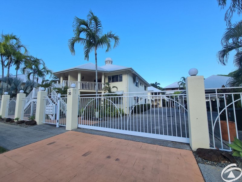 3/30 Oliva Street, Palm Cove QLD 4879