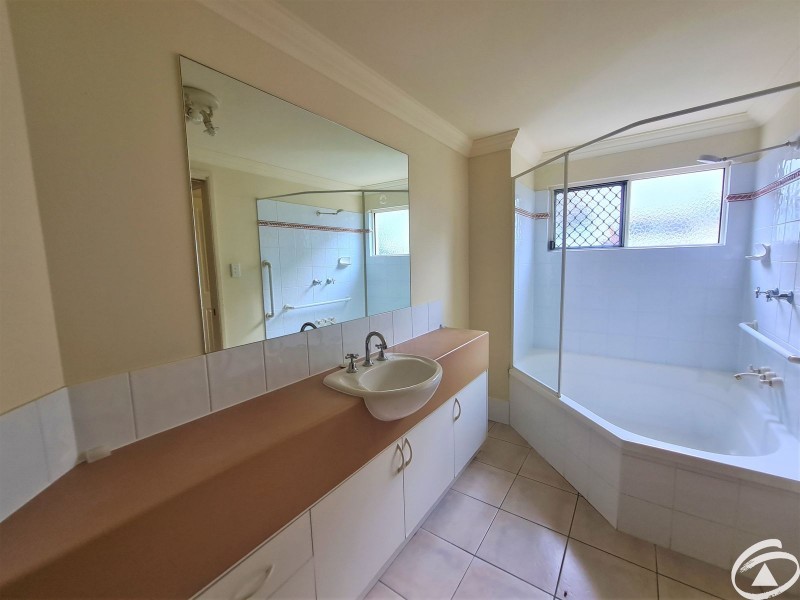 3/30 Oliva Street, Palm Cove QLD 4879