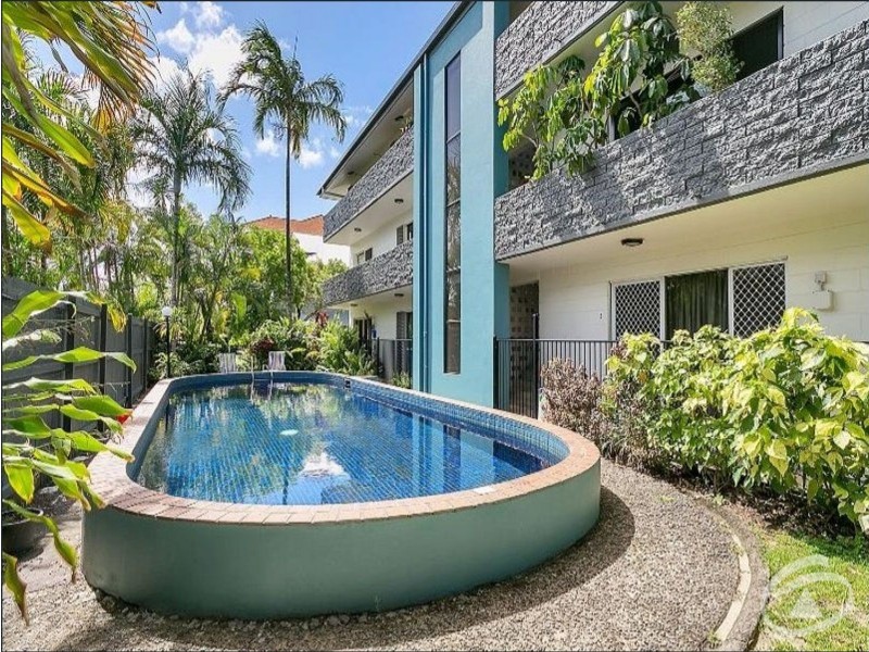 10/284 Lake Street, Cairns North QLD 4870