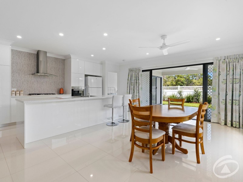 33 Lillydale Way, Trinity Beach QLD 4879