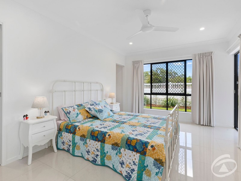 33 Lillydale Way, Trinity Beach QLD 4879