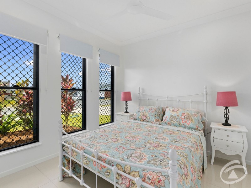 33 Lillydale Way, Trinity Beach QLD 4879