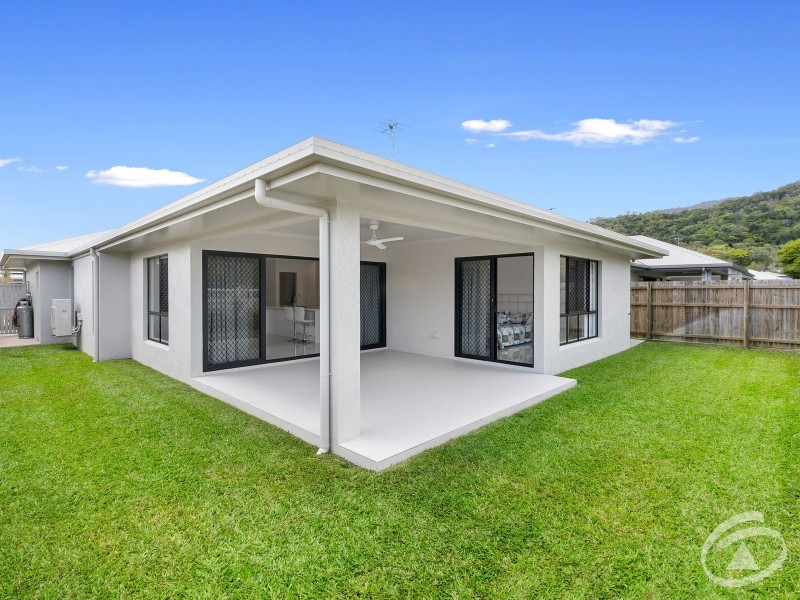 33 Lillydale Way, Trinity Beach QLD 4879