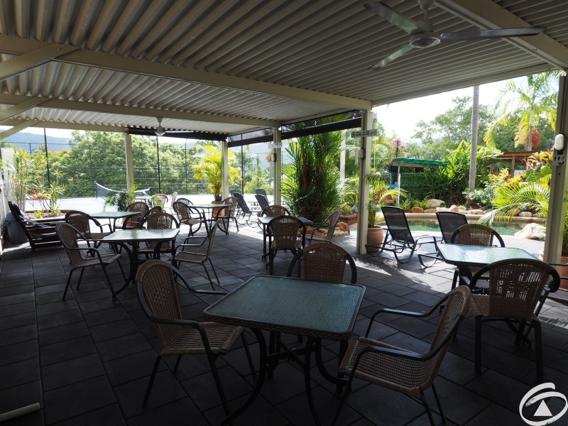 206/92-94 Moore Street, Trinity Beach QLD 4879