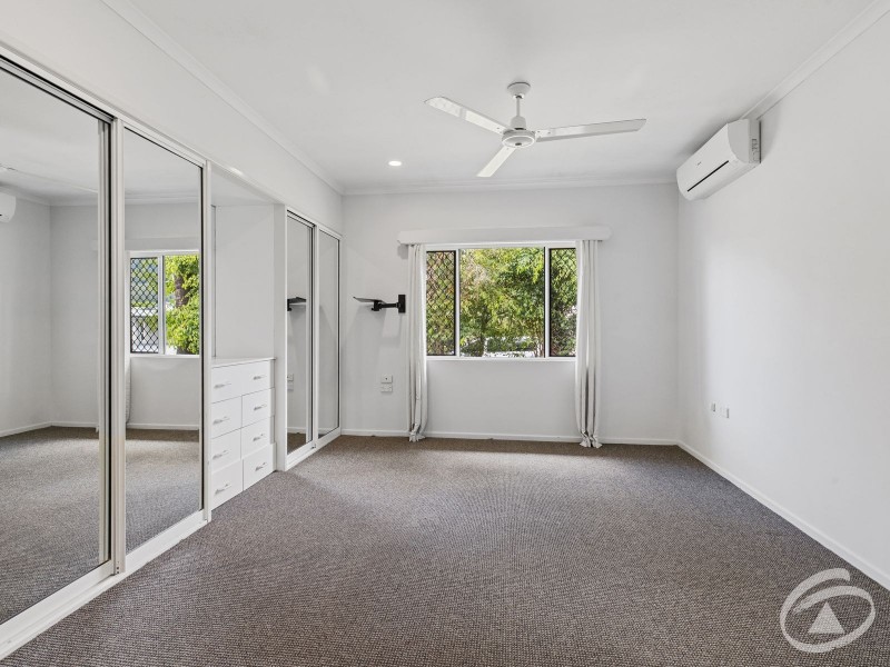 19 Satinash Close, Redlynch QLD 4870