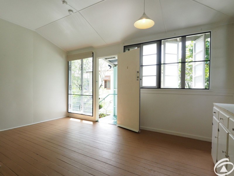 2/81 Digger Street, Cairns North QLD 4870