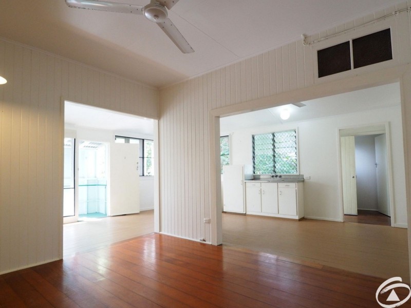 2/81 Digger Street, Cairns North QLD 4870