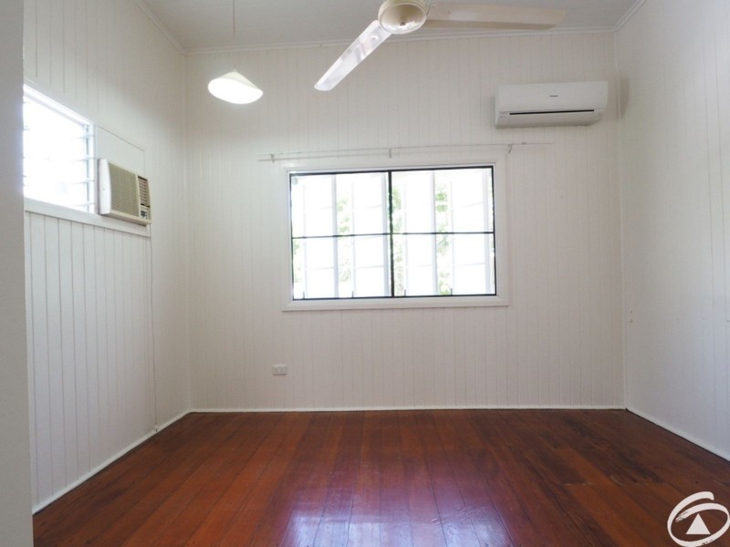 2/81 Digger Street, Cairns North QLD 4870
