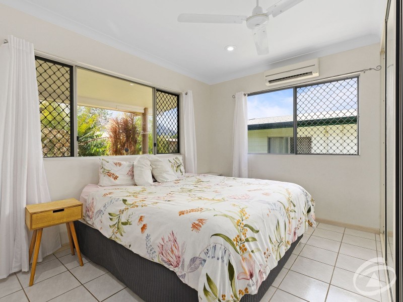 14 Venezia Street, Woree QLD 4868