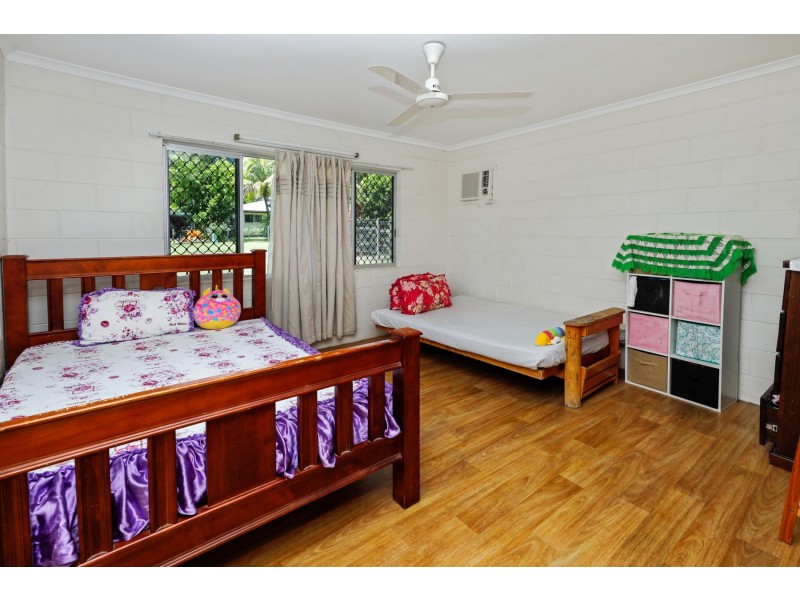 18 Carroo Street, Bayview Heights QLD 4868