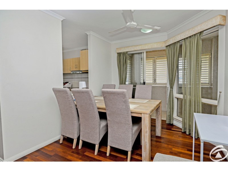 9/106 McLeod Street, Cairns North QLD 4870