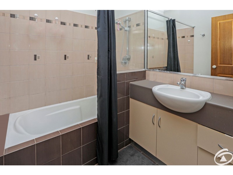 9/106 McLeod Street, Cairns North QLD 4870