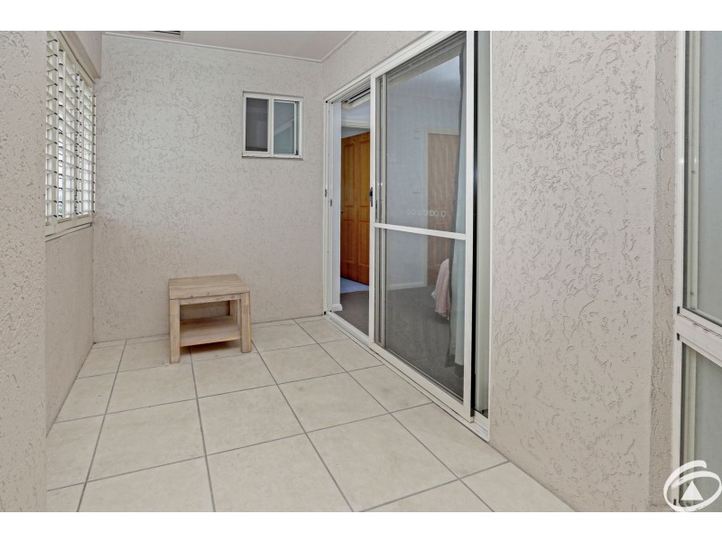 9/106 McLeod Street, Cairns North QLD 4870