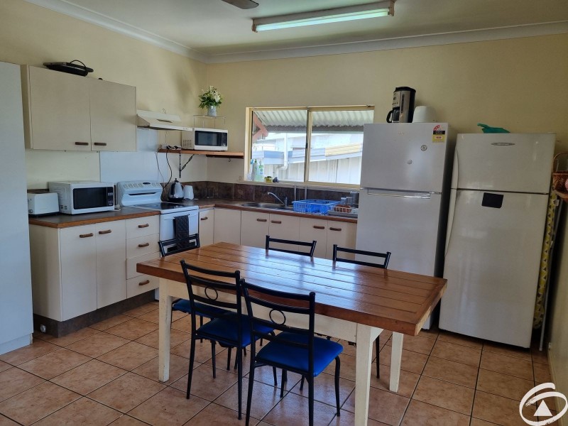 5B Lumley, Parramatta Park QLD 4870