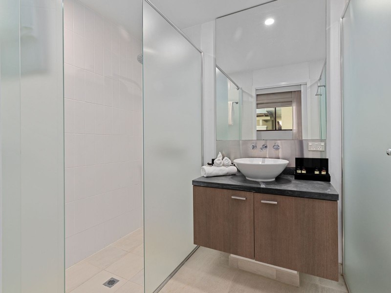 107-108/5 Triton Street, Palm Cove QLD 4879