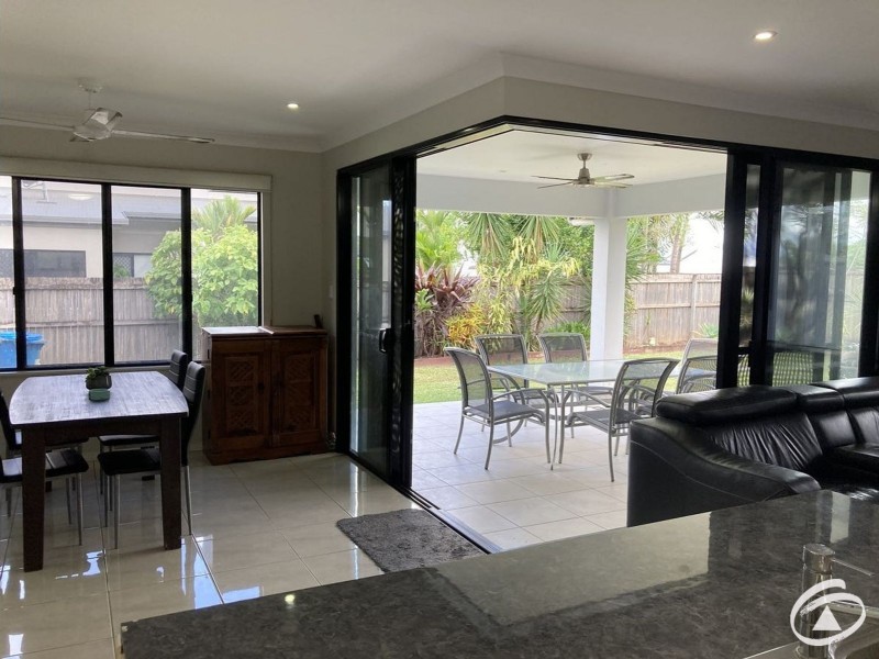 23 Ainscow Drive, Bentley Park QLD 4869