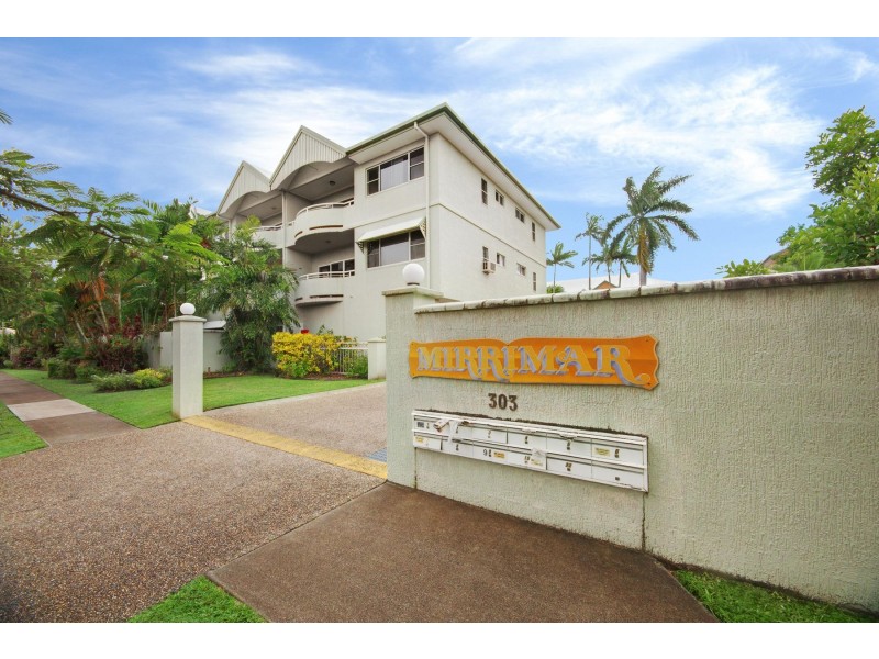 10/303-305 Lake Street, Cairns North QLD 4870