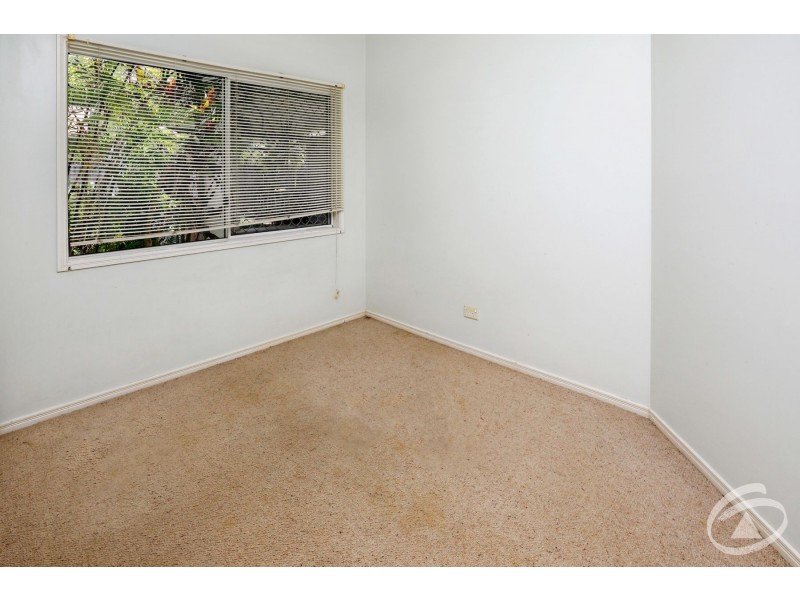 13 Compton Court, Bentley Park QLD 4869